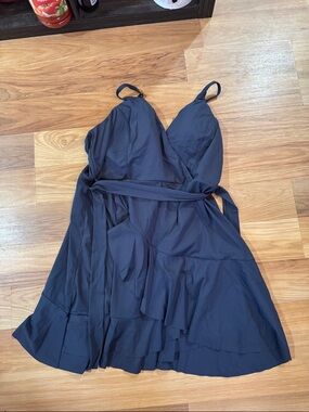 Sleeveless V-Neck Navy Wrap Mini Dress with Tie Waist